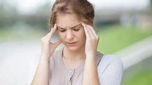 女性头晕是什么原因引起的？女性头晕要警惕三种病