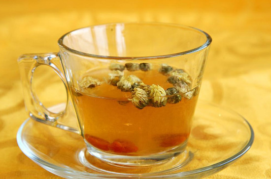 决明子菊花茶的功效与作用是什么？决明子菊花茶可以冬天喝吗