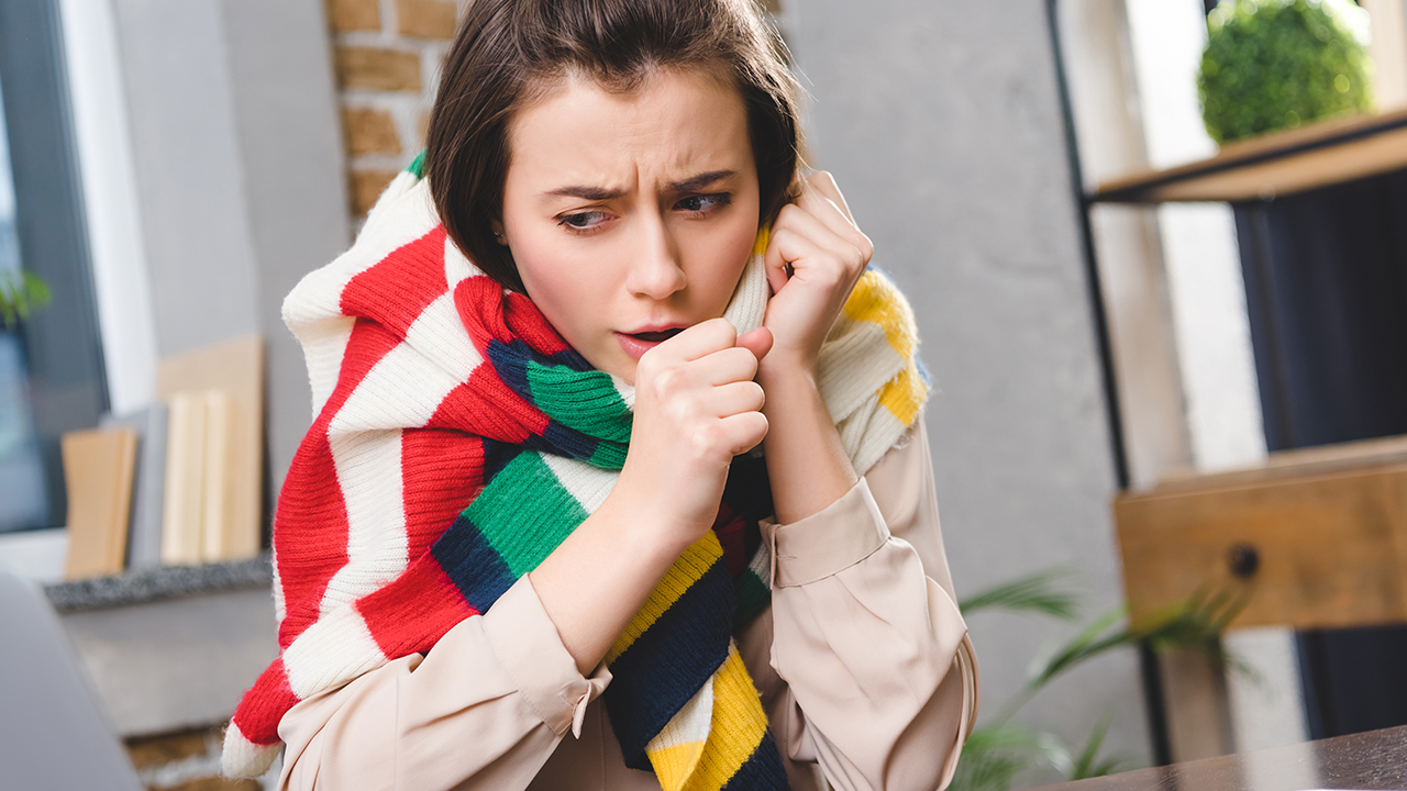 连续干咳嗽是什么问题？连续干咳嗽的原因