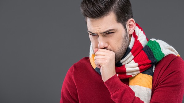 最近这几天老实想咳嗽是怎么回事？最近这几天老实想咳嗽的原因