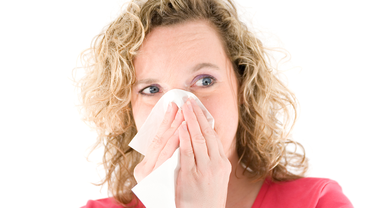 感冒咳嗽感觉肺部有痰是怎么回事？感冒咳嗽感觉肺部有痰的原因