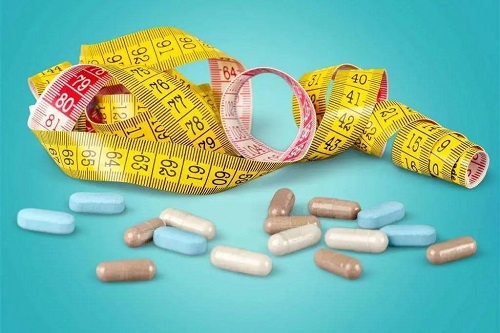 来月经能吃减肥药吗 减肥药和避孕药能一起吃吗
