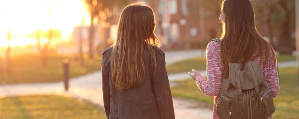 女孩经期该怎么清洗内裤 血渍清洗有技巧